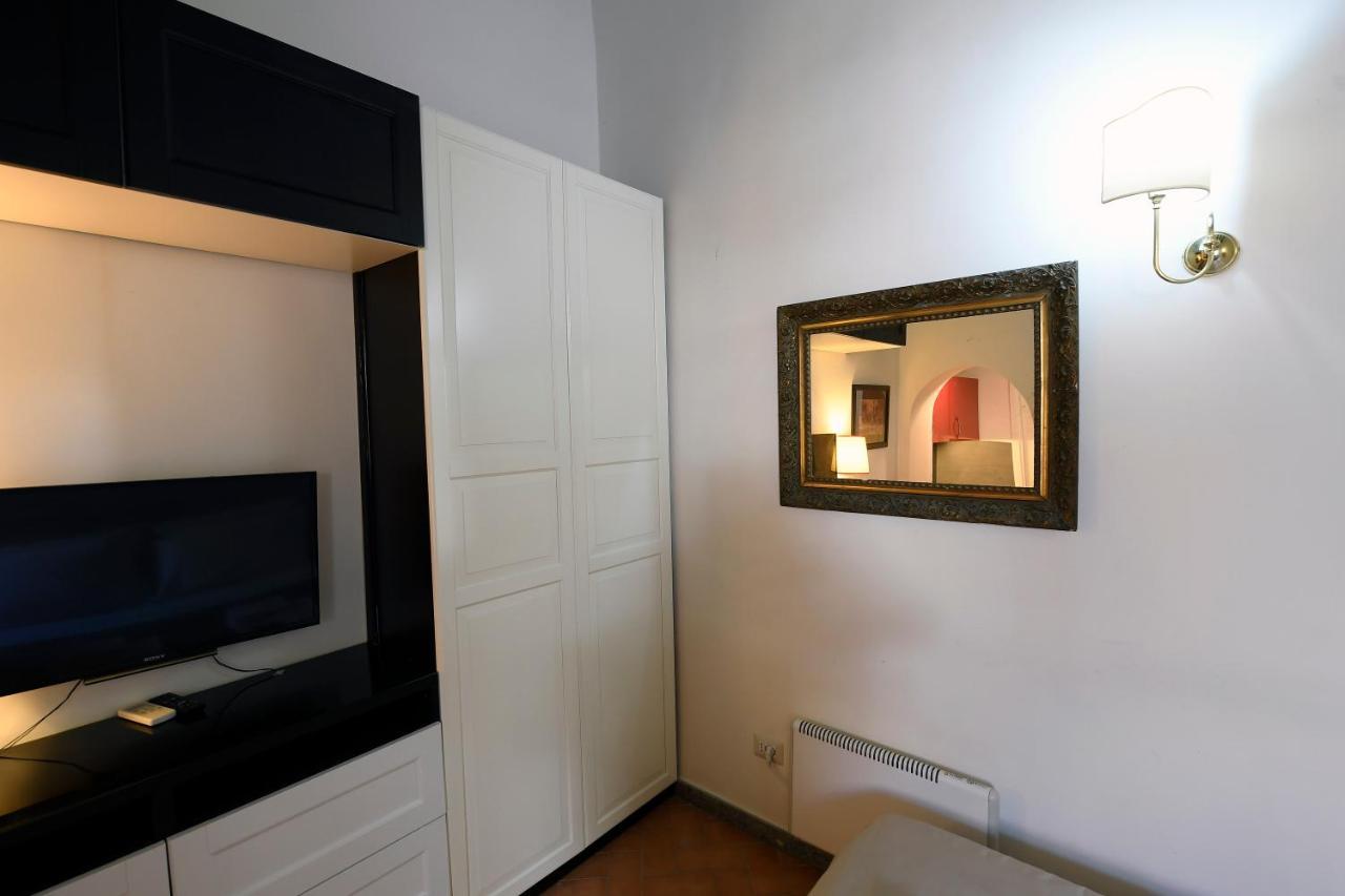 Grottino - Campo De' Fiori Apartment โรม ภายนอก รูปภาพ